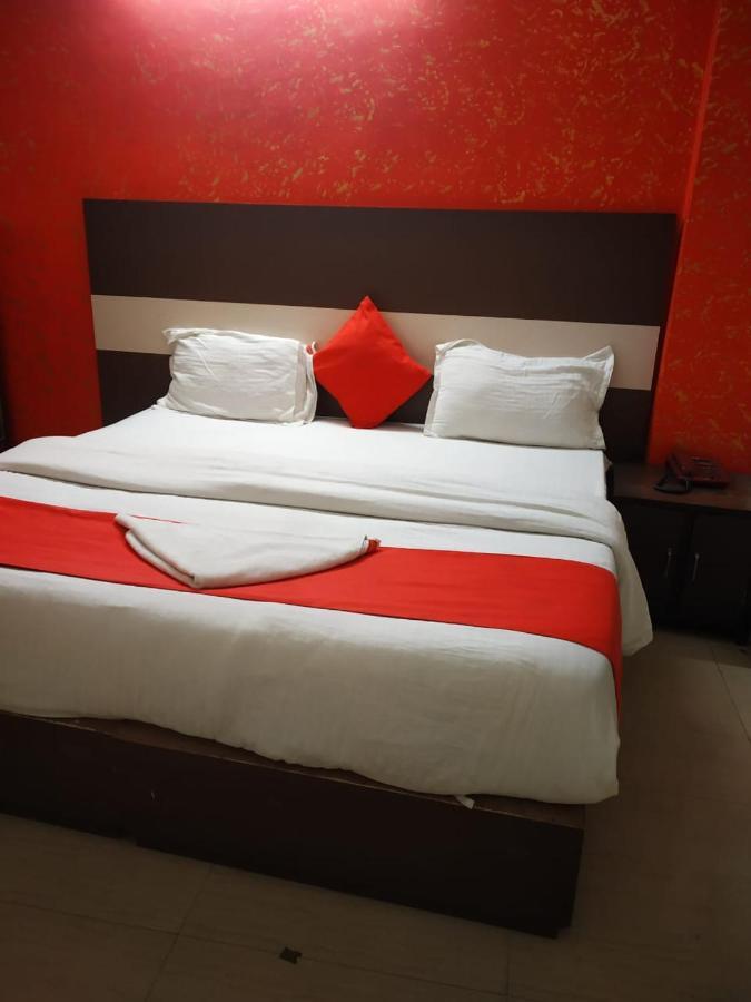 Hotel Aerocity Grand à New Delhi Extérieur photo